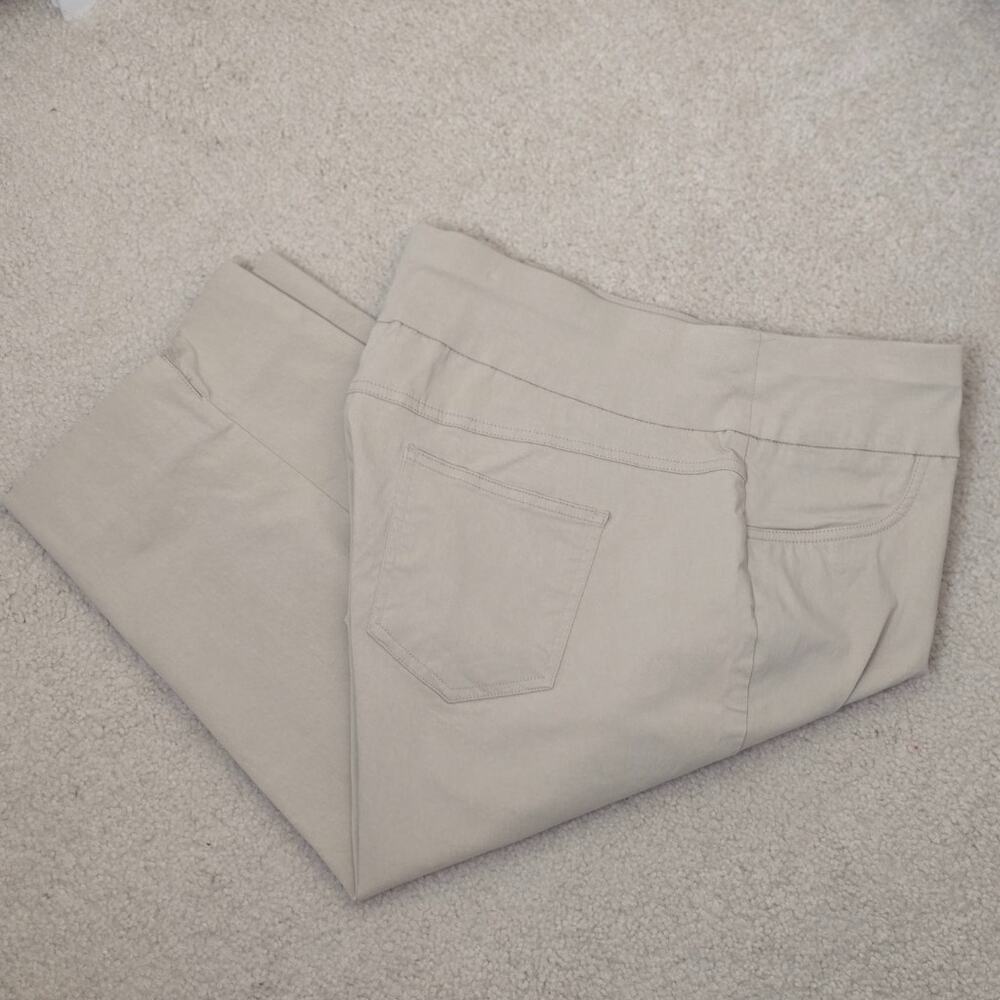 Ruby Rd. Khaki/Tan Stretch Pull On Capris Size 20W